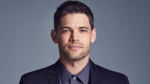 Jeremy Jordan Returns to Broadway, Without the Songs
