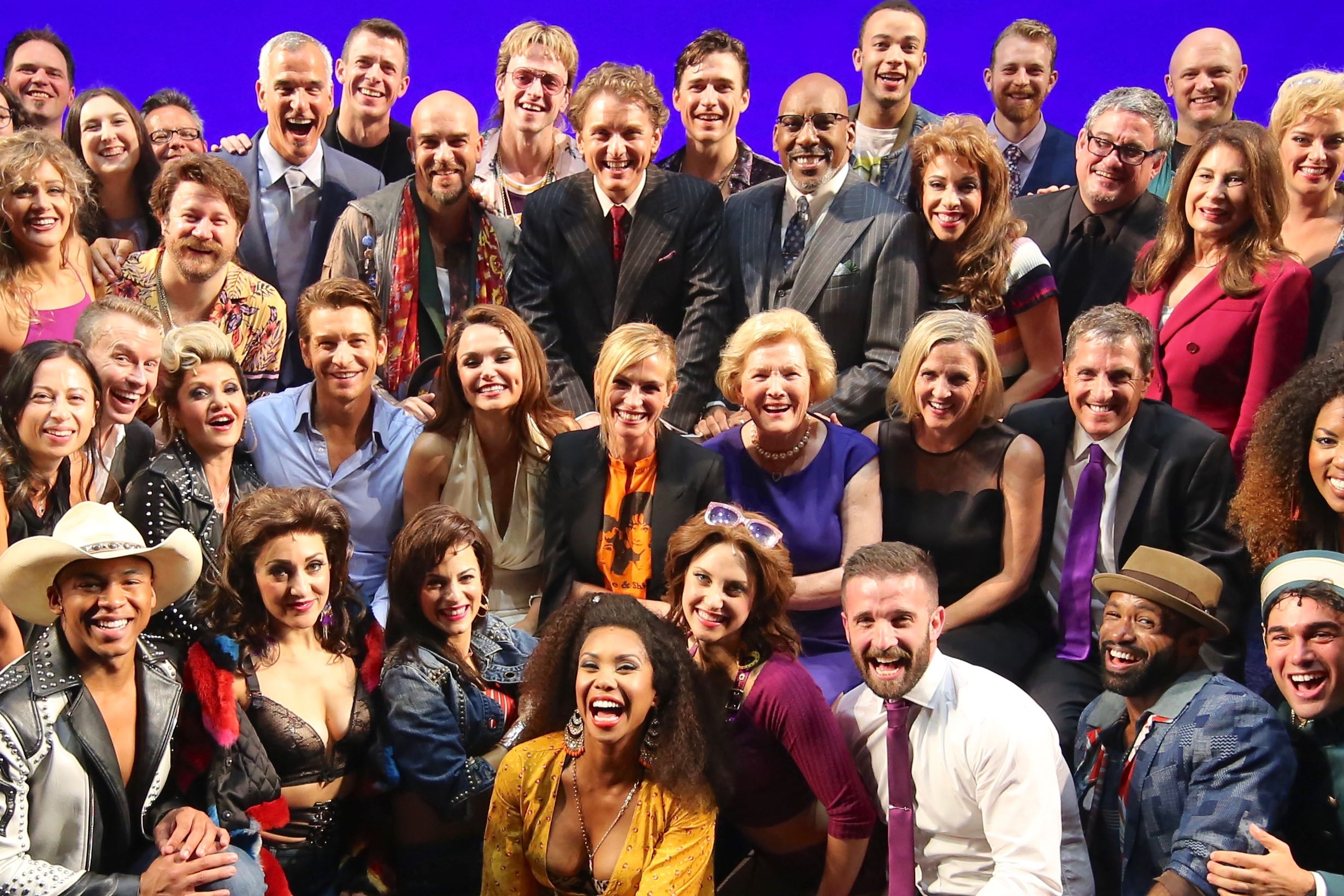Julia Roberts and the cast of Pretty Woman: The Musical