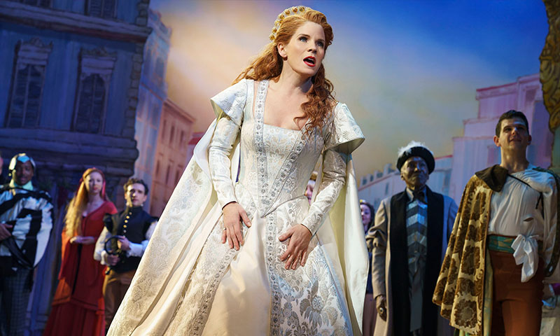 Kelli O'Hara in <i>Kiss Me, Kate</i>. Photo by Joan Marcus.