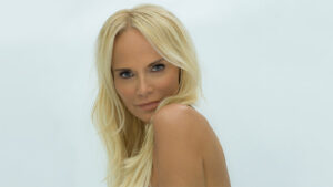 Kristin Chenoweth on Celebrating Her Greatest Influences in <i>For The Girls</i>