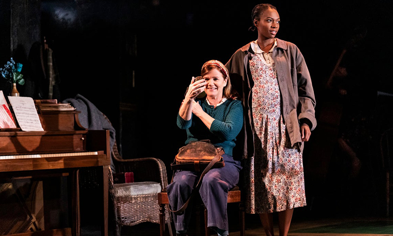 Mare Winningham and Kimber Elayne Sprawl in <i>Girl From the North Country</i>. Photo by Matthew Murphy.