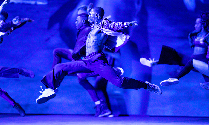 Dharon E. Jones and the cast of <i>West Side Story</i>. Photo by Jan Versweyveld.