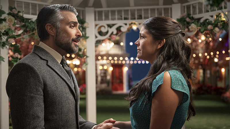 Jaime Camil and Cecily Strong in <i>Schmigadoon!</i> now streaming now on Apple TV+.