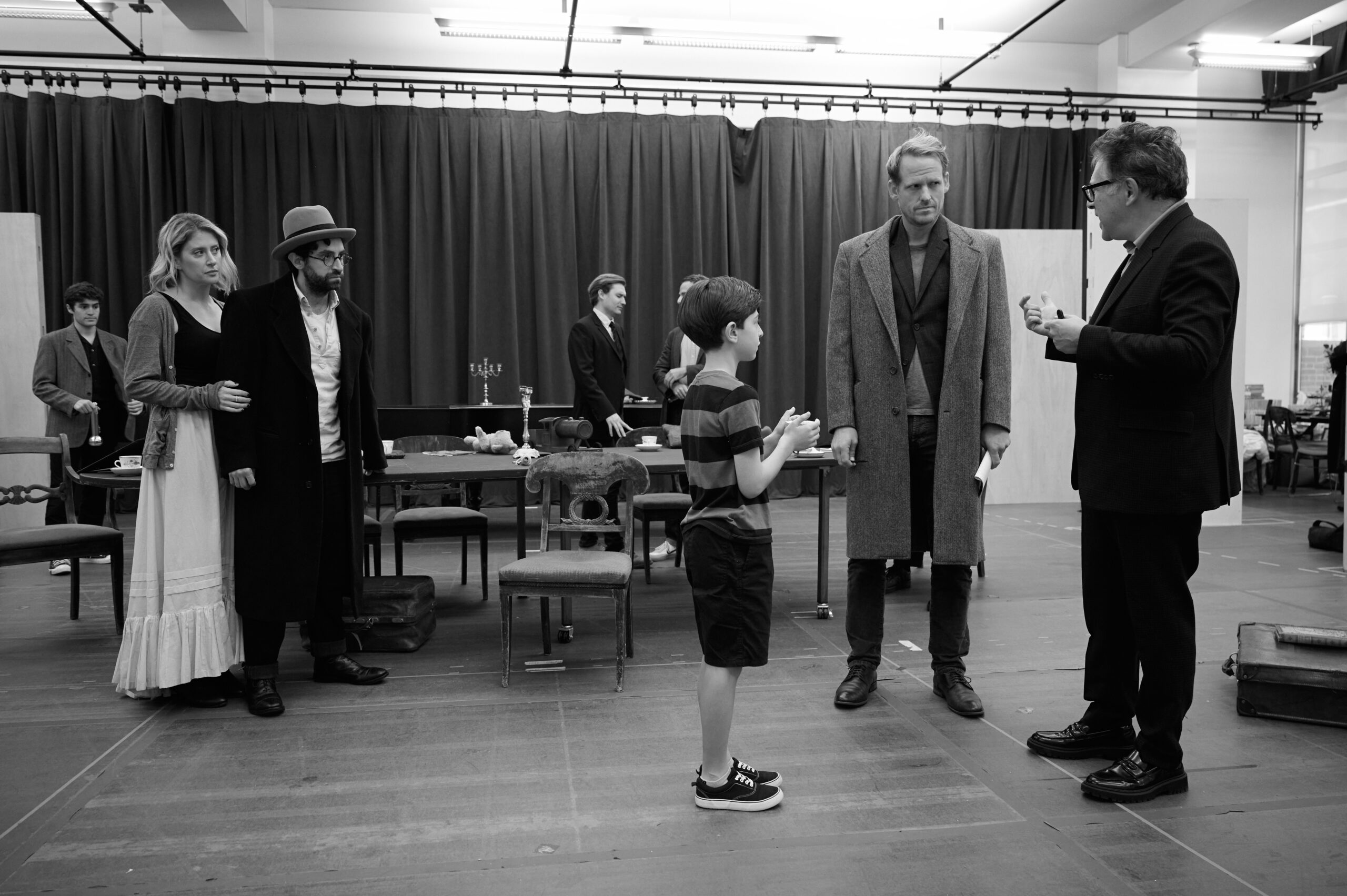 Jesse Aaronson, Caissie Levy, Brandon Uranowitz, Seth Numrich, Michael Deaner, Corey Brill, and Leopoldstadt director Patrick Marber. Photo by Jenny Anderson.
