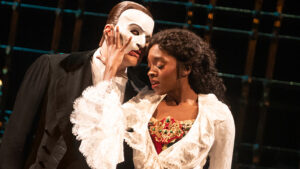 <i>The Phantom of the Opera</i> to Close on Broadway