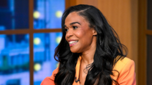 Watch Now: Michelle Williams Chats <i>Death Becomes Her</i> on <i>GMA</i>